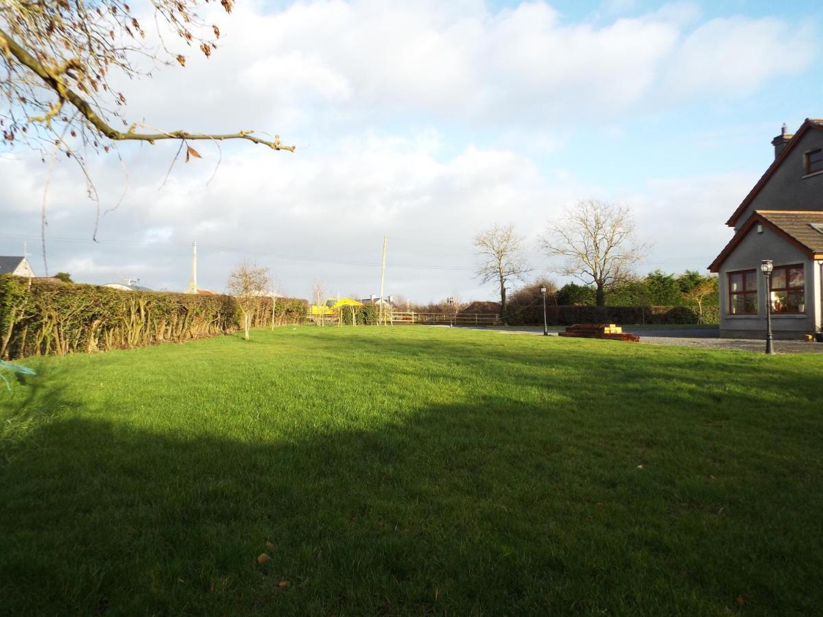 Knockalla Luxury Property With Hot Tub Suitable For Families Portadown Luaran gambar