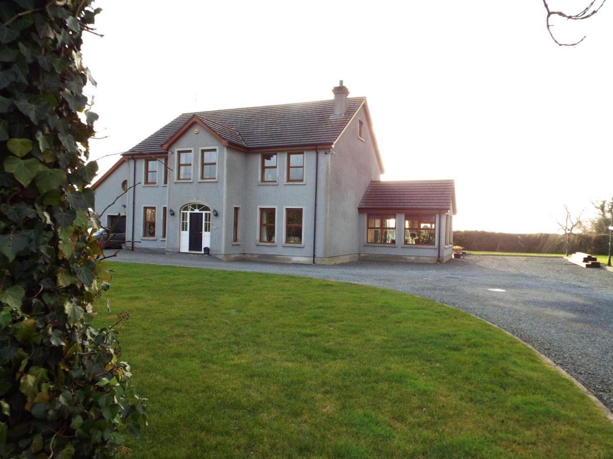 Knockalla Luxury Property With Hot Tub Suitable For Families Portadown Luaran gambar