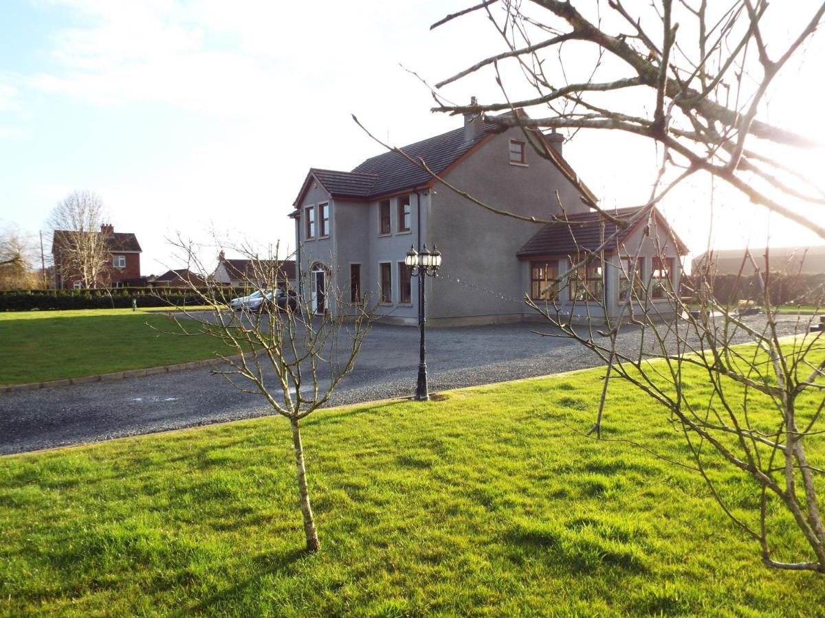 Knockalla Luxury Property With Hot Tub Suitable For Families Portadown Luaran gambar
