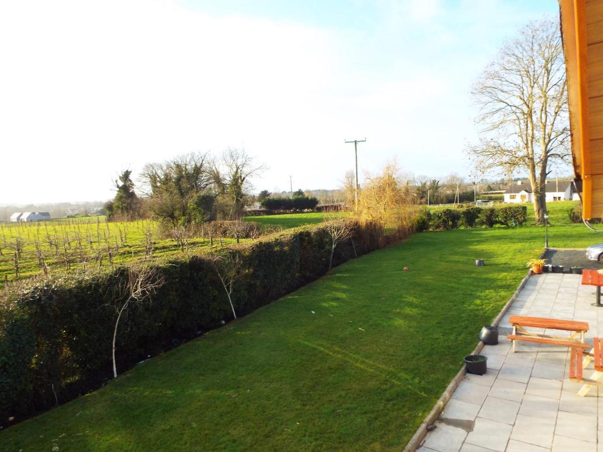 Knockalla Luxury Property With Hot Tub Suitable For Families Portadown Luaran gambar
