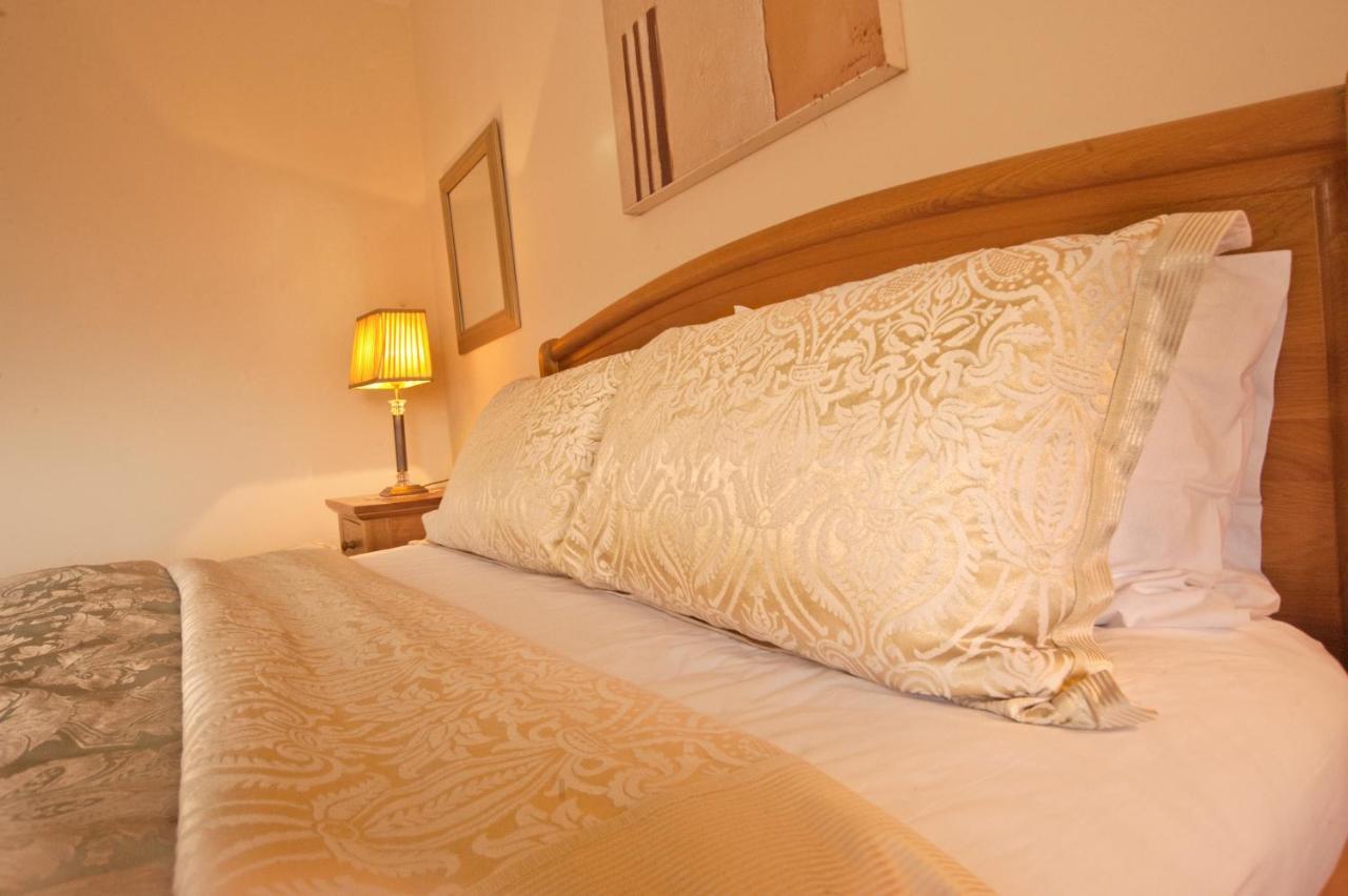 Knockalla Luxury Property With Hot Tub Suitable For Families Portadown Luaran gambar