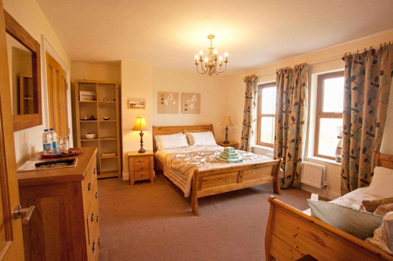 Knockalla Luxury Property With Hot Tub Suitable For Families Portadown Luaran gambar